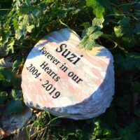 Marble Pet Memorial Heart for Suzi