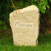 Sandstone Column Pet Memorial with Rough Surface for Oscar in the Garden